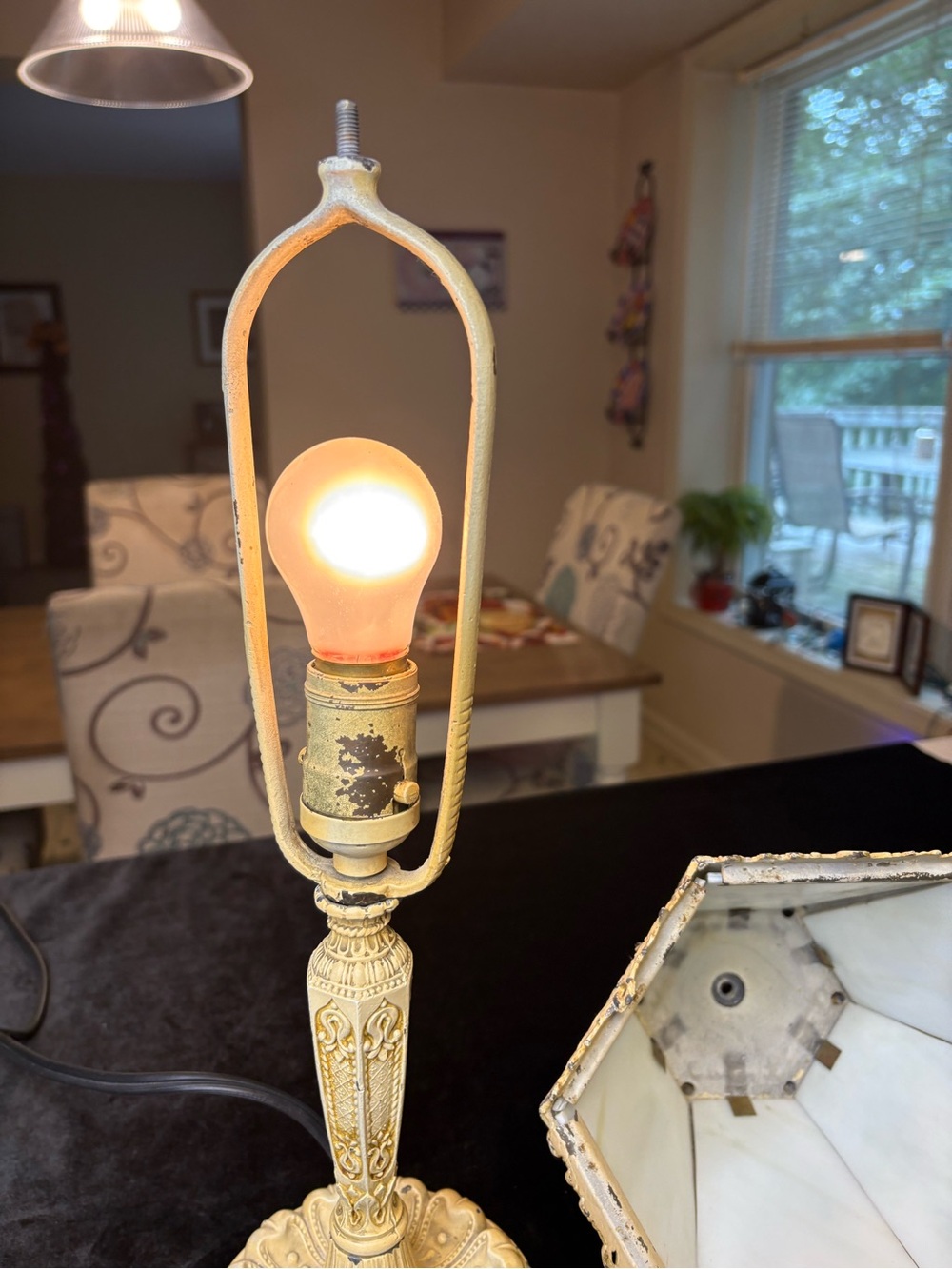Antique Cast Metal Boudoir Lamp Decorative Bird Relief / Similar Lamps Made 1920 - Picture 16 of 16